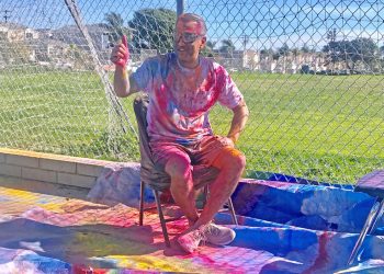 Padres sign infielder Manny Machado to 10-year contract