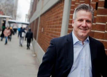 Peters launches 2015 high school art competition