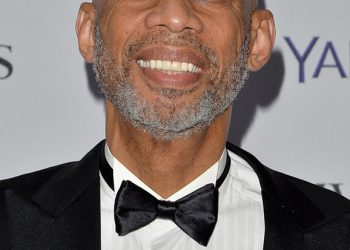 The Sleepwalkers bring rock-a-billy and Mexican cumbia to Tio Leo’s