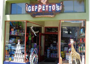 It's beautiful in Pacific Beach, go outside and play