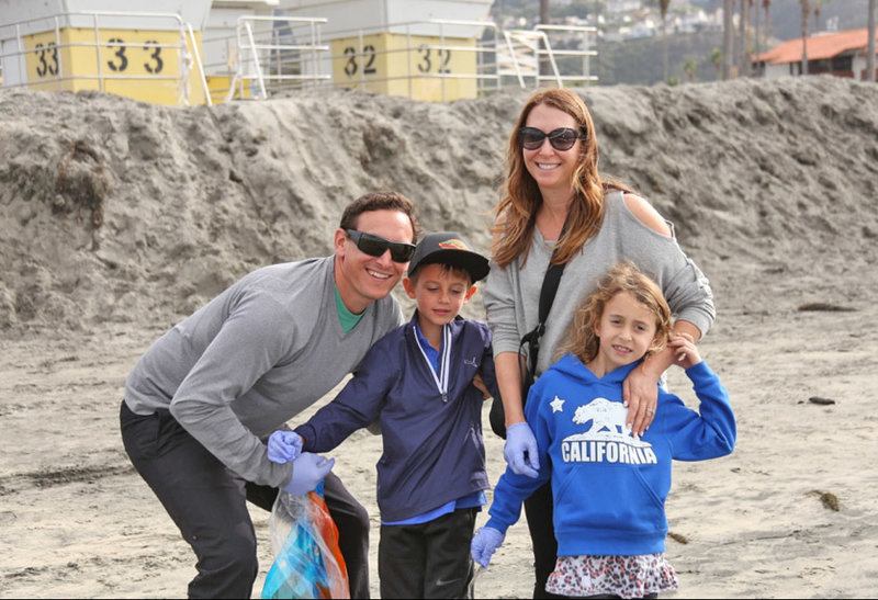 Little Mensches, SD Coastkeepers clean up the La Jolla Shores