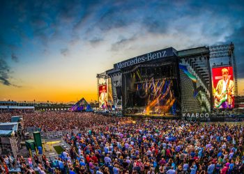 LJ artist explores ‘contemporary impressionism,’ adjusts to new locale