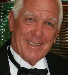 Coast Guard Capt. Kenneth Franke, son of Ballast Point Lighthouse keeper, dies at 74