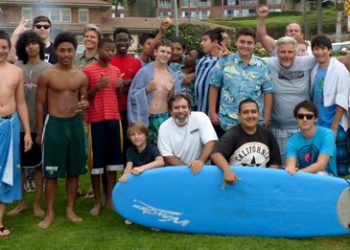 Historic Veterans For Peace anti-nuclear boat sets sail from San Diego