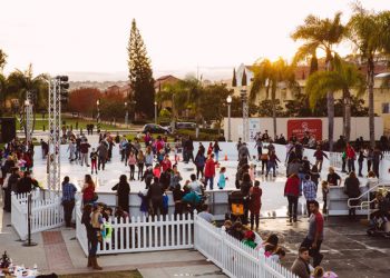 Songwriter’s Acoustic Nights celebrates 9 years in Ocean Beach