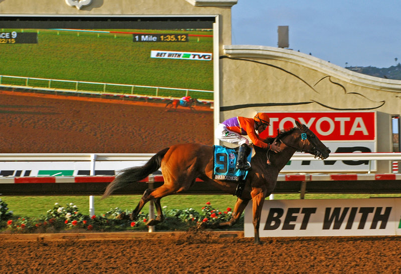 Beholder makes history at Pacific Classic