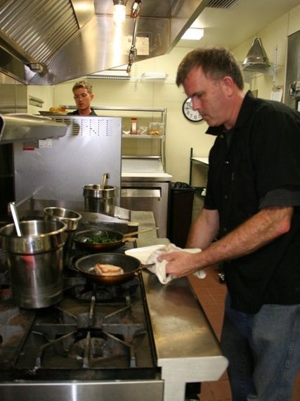 Kecho’s Café a breath of fresh air in OB dining