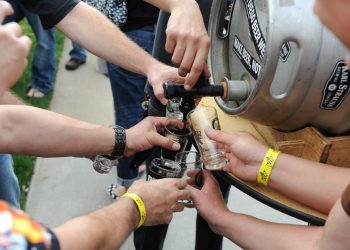 Rio Peligroso brings roadhouse-style music to Humphrey’s