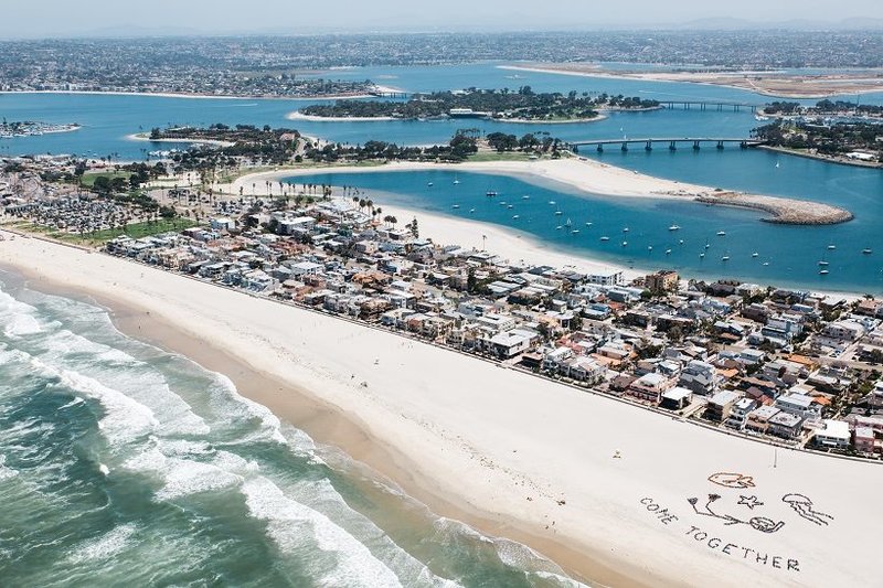 Students and volunteers will create ‘Wave of Change’ in Mission Beach