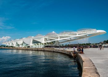 San Diego teen dies from influenza