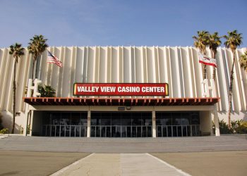 Robert Jackson takes a trip to Catalina Realty