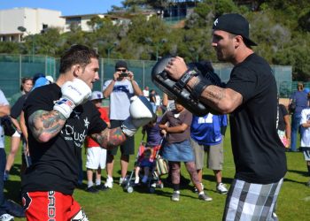 Middle-class scholarships can make college affordable for all Californians