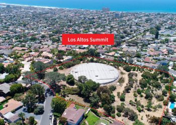 La Jolla team wins Ron Trenton Memorial Lifeguard Relays in Ocean Beach