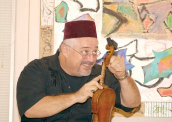 Opera: Streaming live