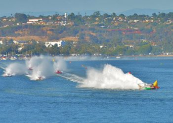 Smith wins Hurley Pro and Wright takes Swatch Women’s Pro at Lower Trestles