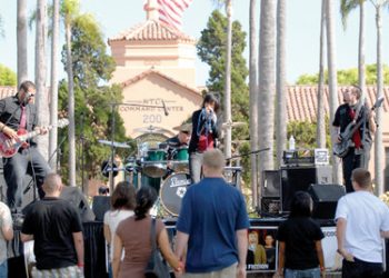 Starlight's 'Ragtime' gleams