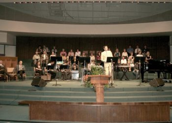 Once homeless teen awarded full scholarship to USD