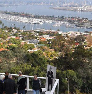 SHOWCASING THE PENINSULA'S FINEST HOMES