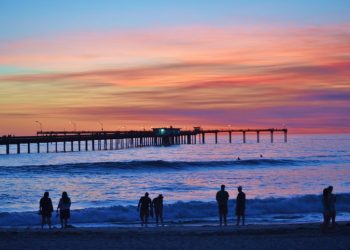 Volleyball team spikes another league title