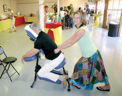 RELAX AND FLOAT DOWNSTREAM ...