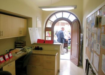 Travel pros set up shop on boulevard