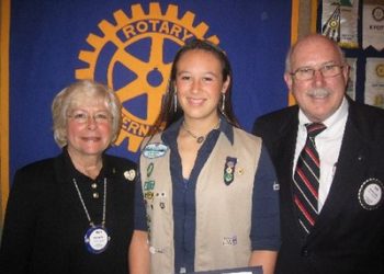 Robots do it FIRST at regional competition