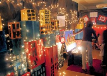 PLANES, TRAINS AND AUTOMOBILES