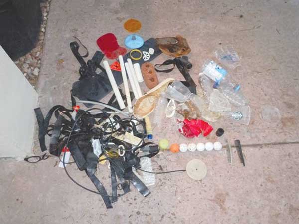 La Jolla’s beaches beget trash, treasures