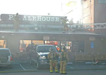 Two-alarm fire damages Pacific Beach Alehouse