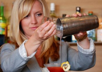 Birch Aquarium’s summer concert series gears up for another crowd-pleasing season