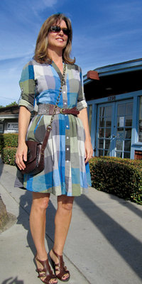 Fashion wake-up call: Holly spots stylish La Jolla early birds as they start their day on a gorgeous winter morning