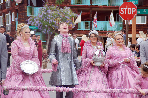 Festa do Espirito Santo Parade on May 15