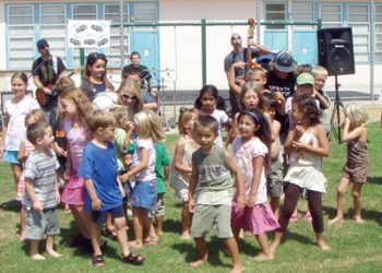 Bridging generations " Hawaiian style