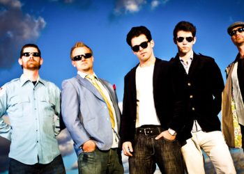 Ben Vereen steps out