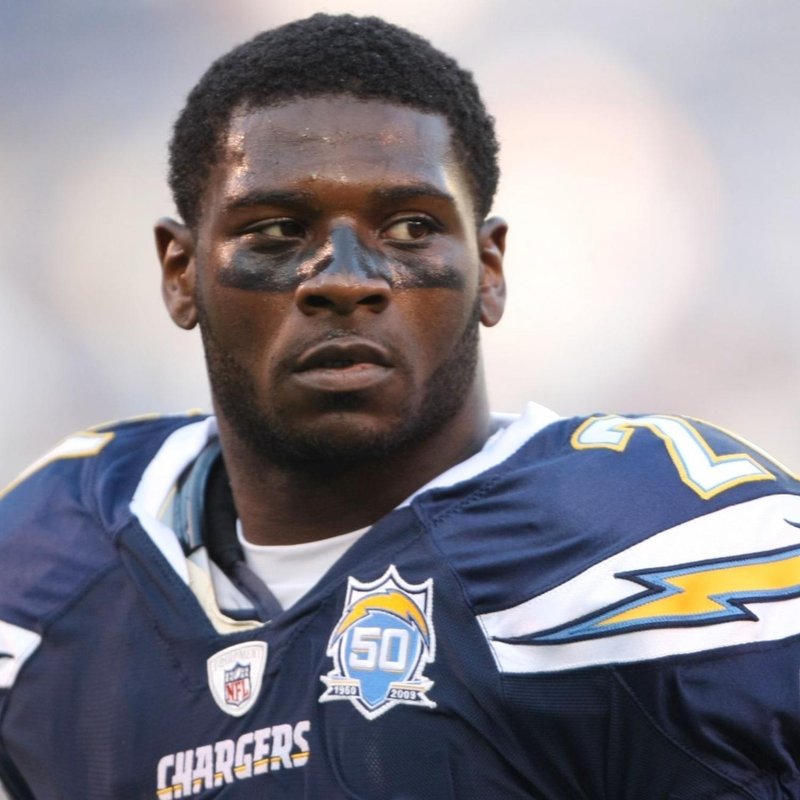 LaDainian lends his voice to keeping Chargers here