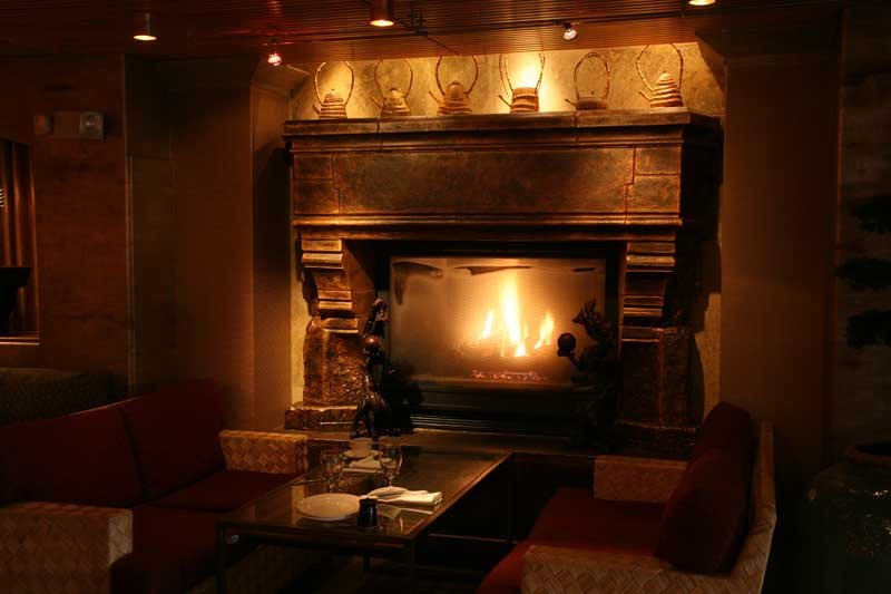 Roppongi goes to the girls