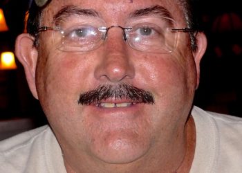 Disabled beachgoers have new tool to roam the sand