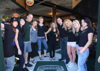 Hennessey’s hosts neighborhood cleanup