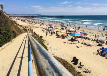 Instant Justice for naughty beachgoers helps clean up Fourth of July trash