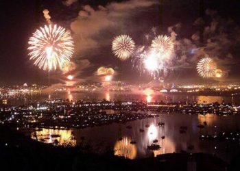 Hillary Clinton to visit Warwick's for book signing