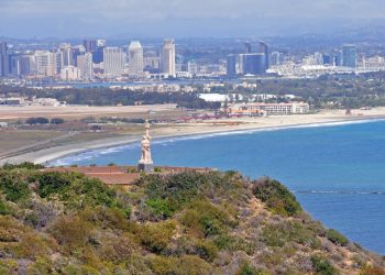 Spring cleaning in Ocean Beach