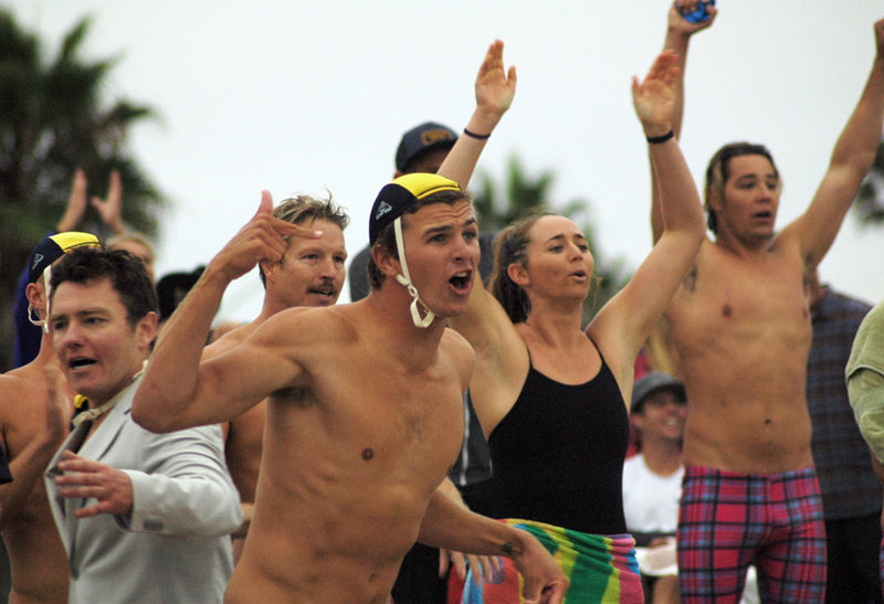 La Jolla team wins Ron Trenton Memorial Lifeguard Relays in Ocean Beach