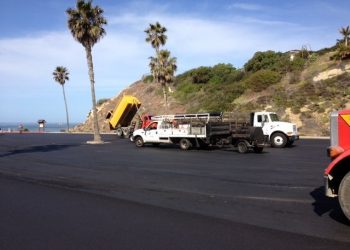 Airport expands, relocates cell-phone waiting lot