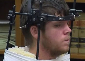 Riffs Acoustic Music postures on eve of its third anniversary