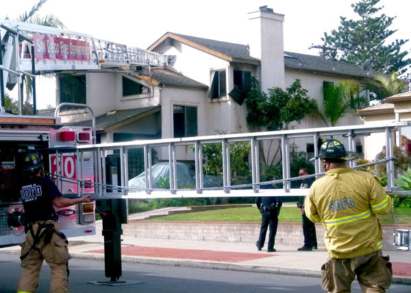 Fire damages home near Sunset Cliffs