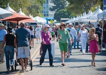 La Jolla, San Diego are Red Sox Nation's West Coast outposts, poet laureate says