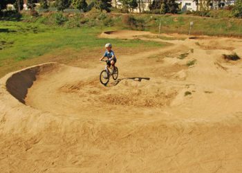 ‘Clean SD’ initiative removes rubbish from San Diego River