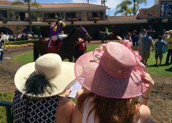 It's beautiful in Pacific Beach, go outside and play