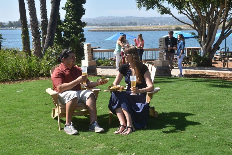 Jefferson Starship and fireworks at SeaWorld for Labor Day weekend