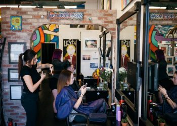 Listen to The Peninsula Beacon Podcast: June 7, 2018 Edition